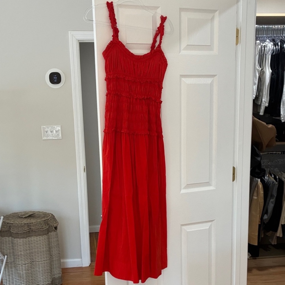 Doen Red Smocked Midi Dress - Picture 6 of 7